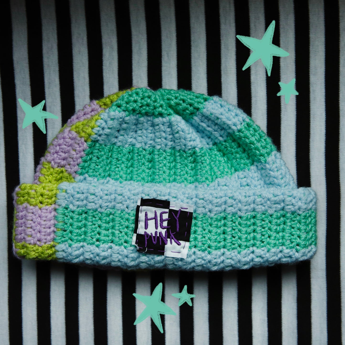 🪼checkered and striped beanie🪼